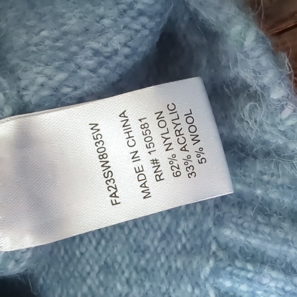 FLAG & ANTHEM I Light Blue Boxy Cropped Knit V- Neck Cardigan Sweater, L - Picture 9 of 12